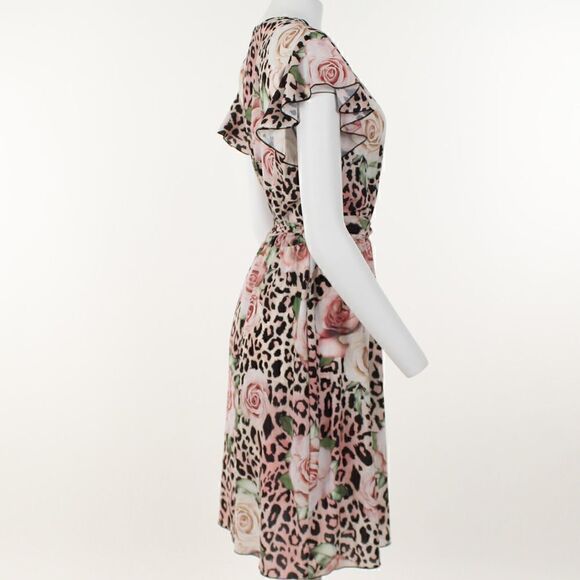 Quiz Trendy Plus Size Mixed-Print Fit & Flare Dress - Picture 5 of 5